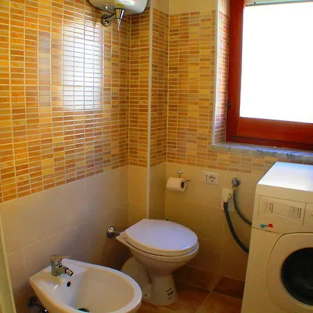 Ambra Apartment *
